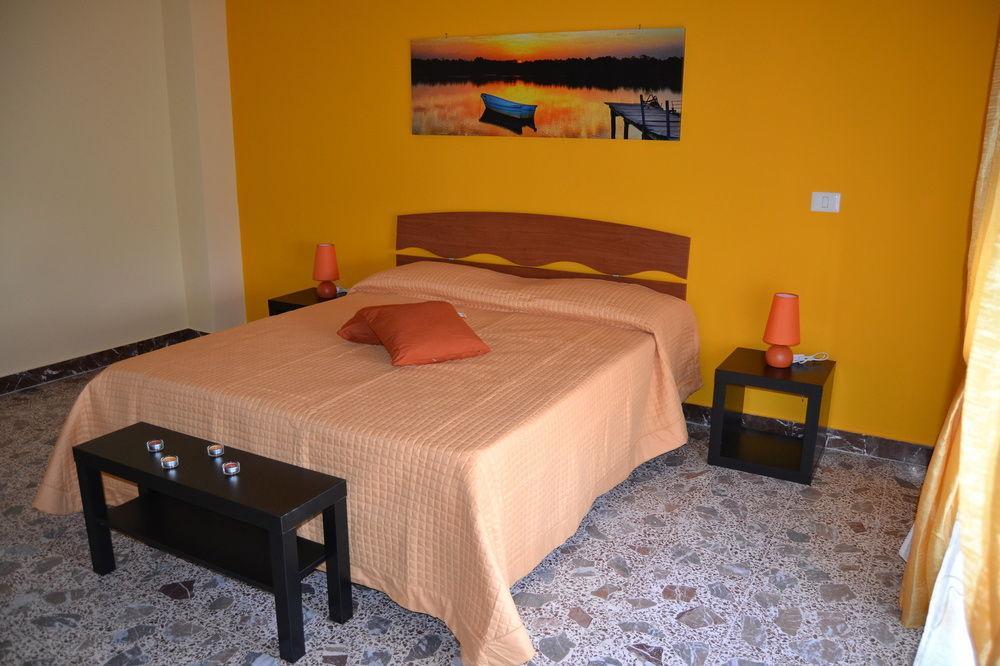 B&B Civico 115 Gaggi Exterior foto